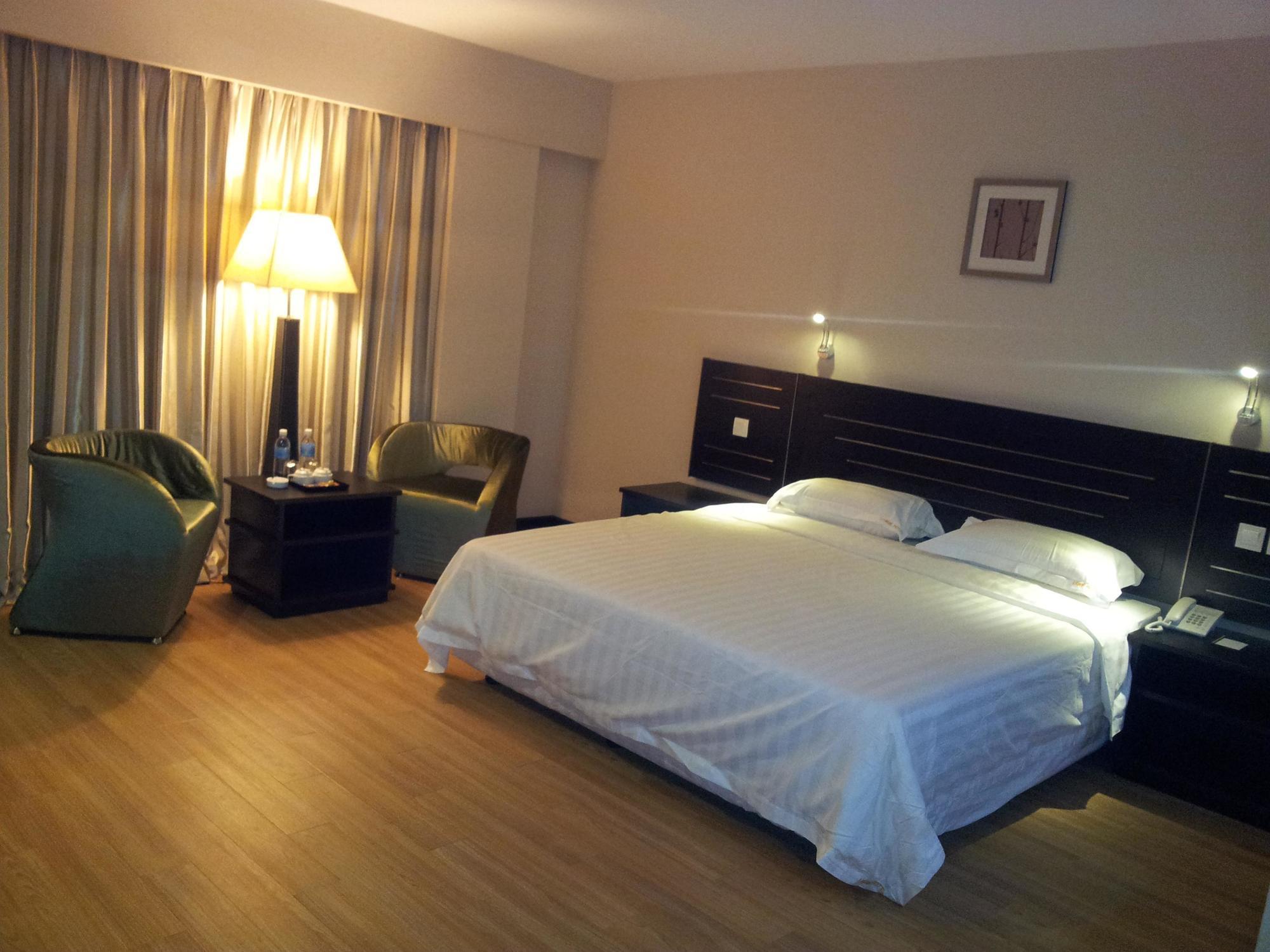 Labuk Hotel Sandakan Exterior foto